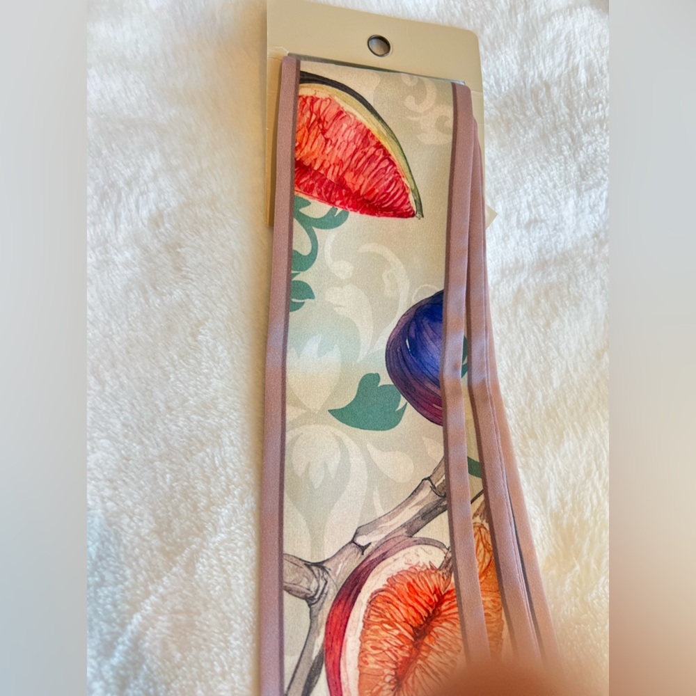 🌺Anthropologie Silky Skinny Hair Scarves NEW Pink Fig Floral Set of 2 - Picture 4 of 9